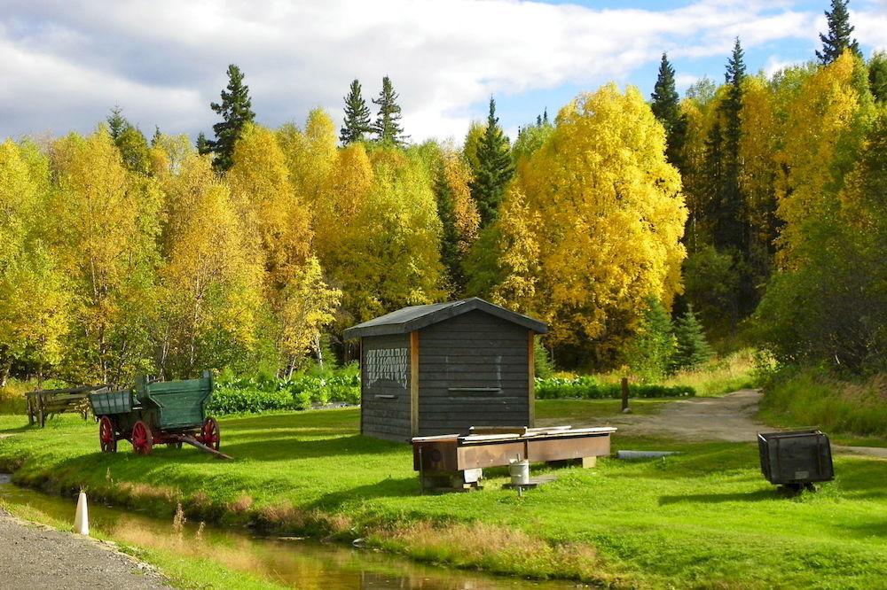 Chena Hot Springs Resort Fairbanks Bagian luar foto