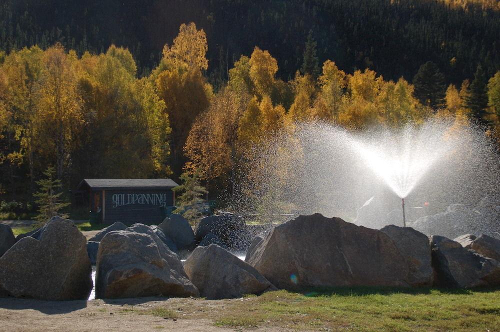Chena Hot Springs Resort Fairbanks Bagian luar foto