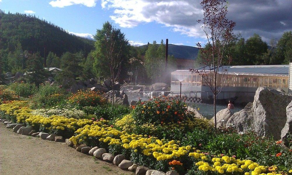 Chena Hot Springs Resort Fairbanks Bagian luar foto