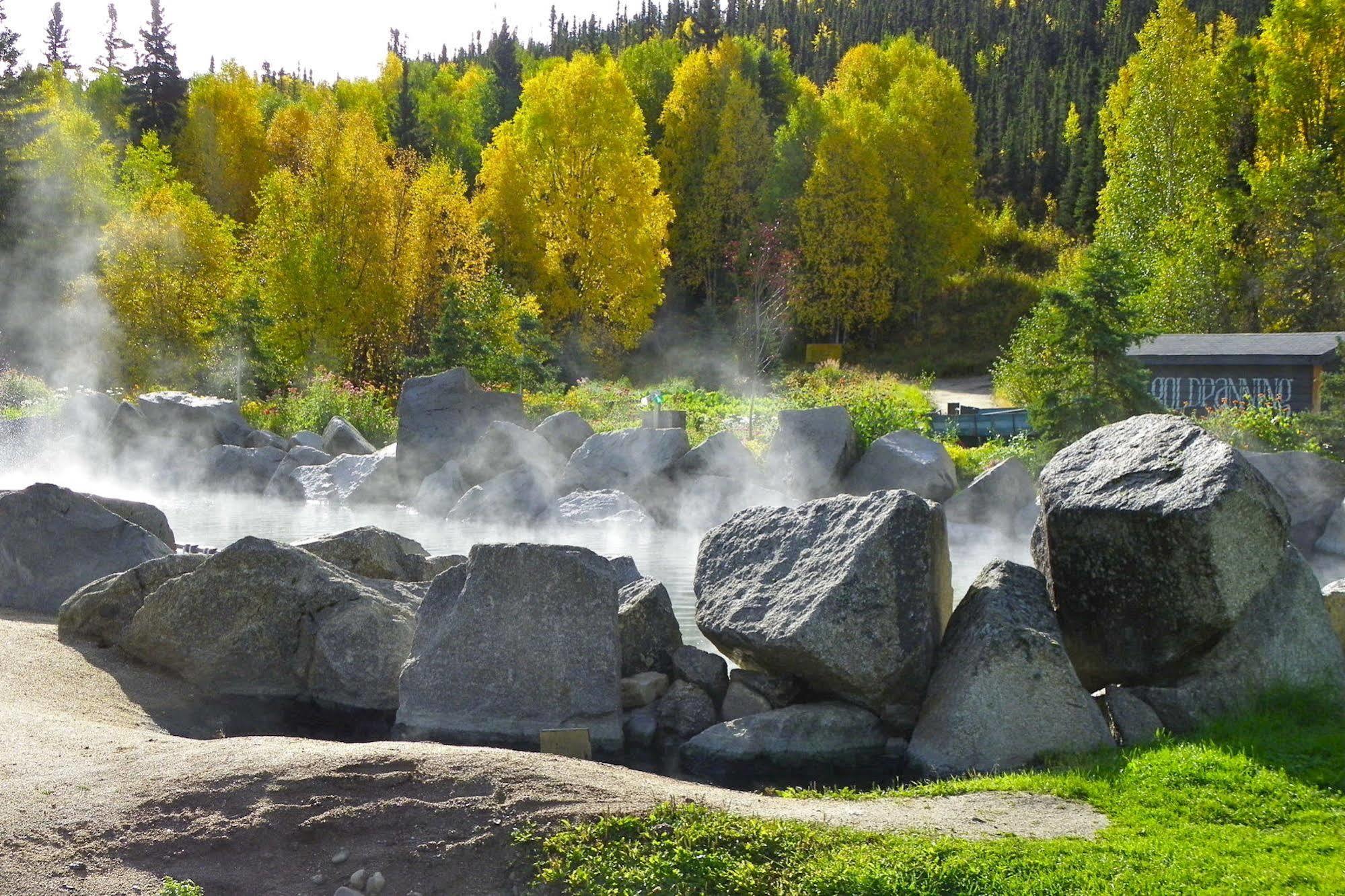 Chena Hot Springs Resort Fairbanks Bagian luar foto